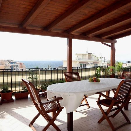 Superattico Apartment Lido di Ostia Bagian luar foto
