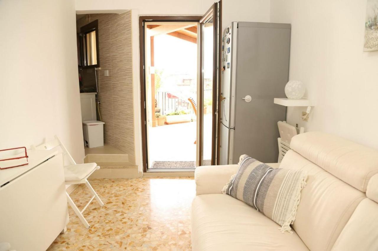 Superattico Apartment Lido di Ostia Bagian luar foto